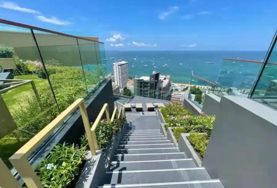 The Edge Central Pattaya Seaview With Infinity Pool & Free Netflix Eksteriør billede