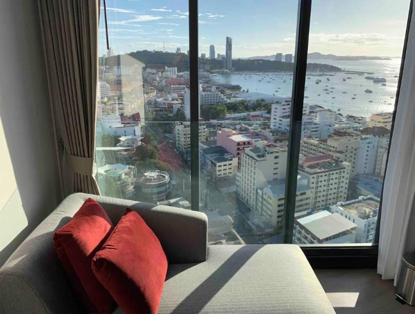 The Edge Central Pattaya Seaview With Infinity Pool & Free Netflix Eksteriør billede