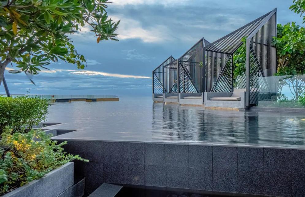 The Edge Central Pattaya Seaview With Infinity Pool & Free Netflix Eksteriør billede